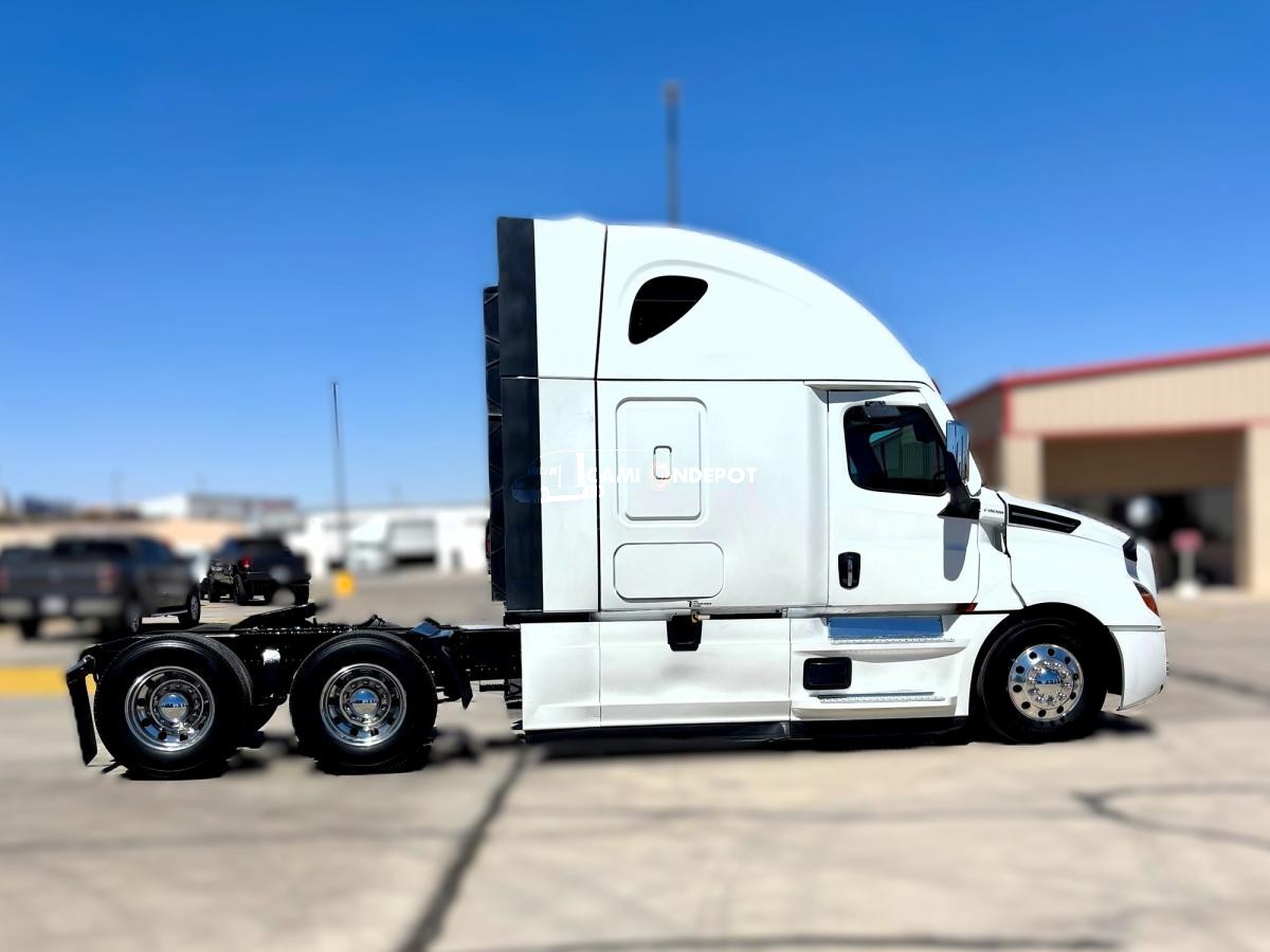 Truck Thumbnail 2
