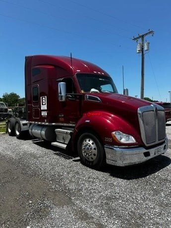 Truck Thumbnail 3