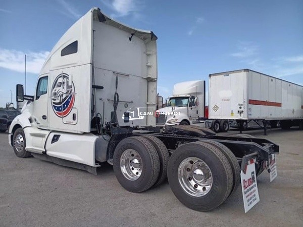 Truck Thumbnail 4