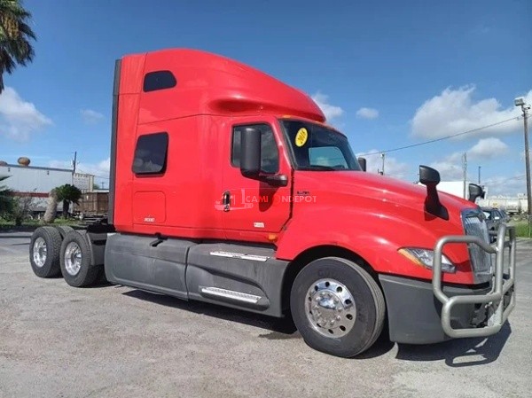 Truck