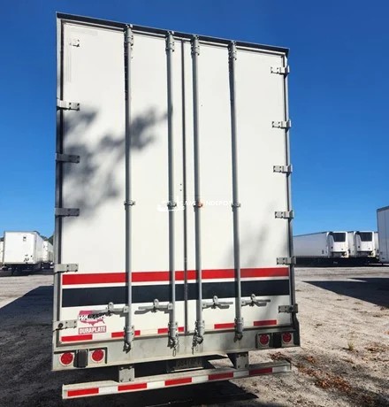 Truck Thumbnail 4