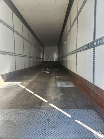Truck Thumbnail 3