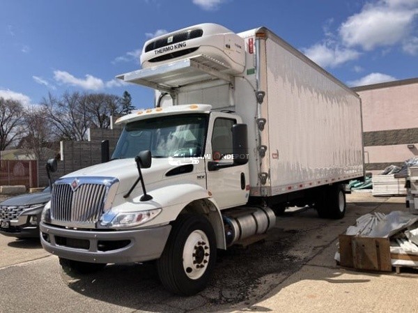 Truck Thumbnail 3