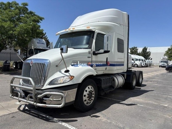 Truck