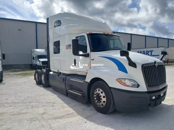 Truck