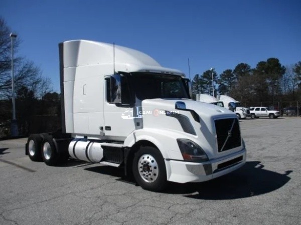 Truck Thumbnail 3
