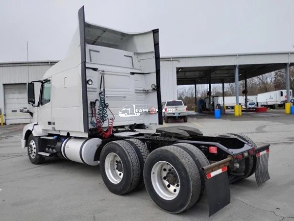 Truck Thumbnail 4
