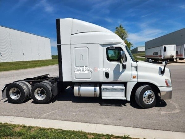 Truck Thumbnail 2