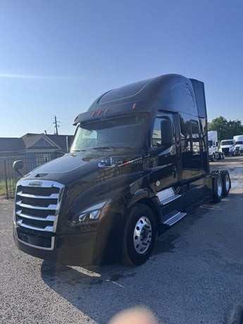 Truck Thumbnail 3