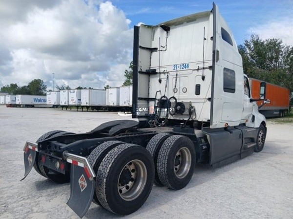 Truck Thumbnail 2