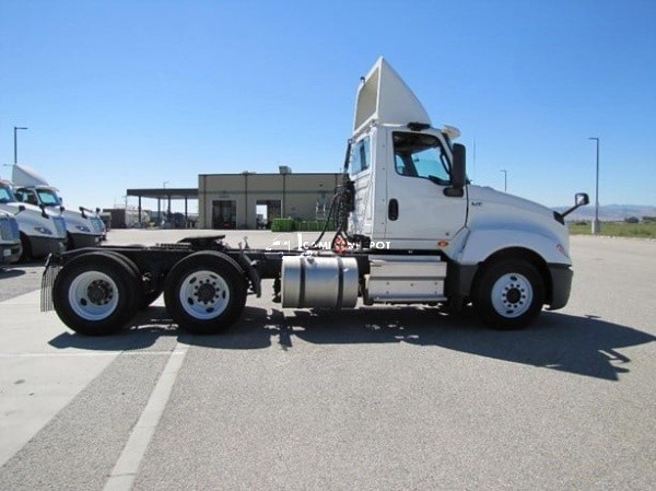 Truck Thumbnail 2