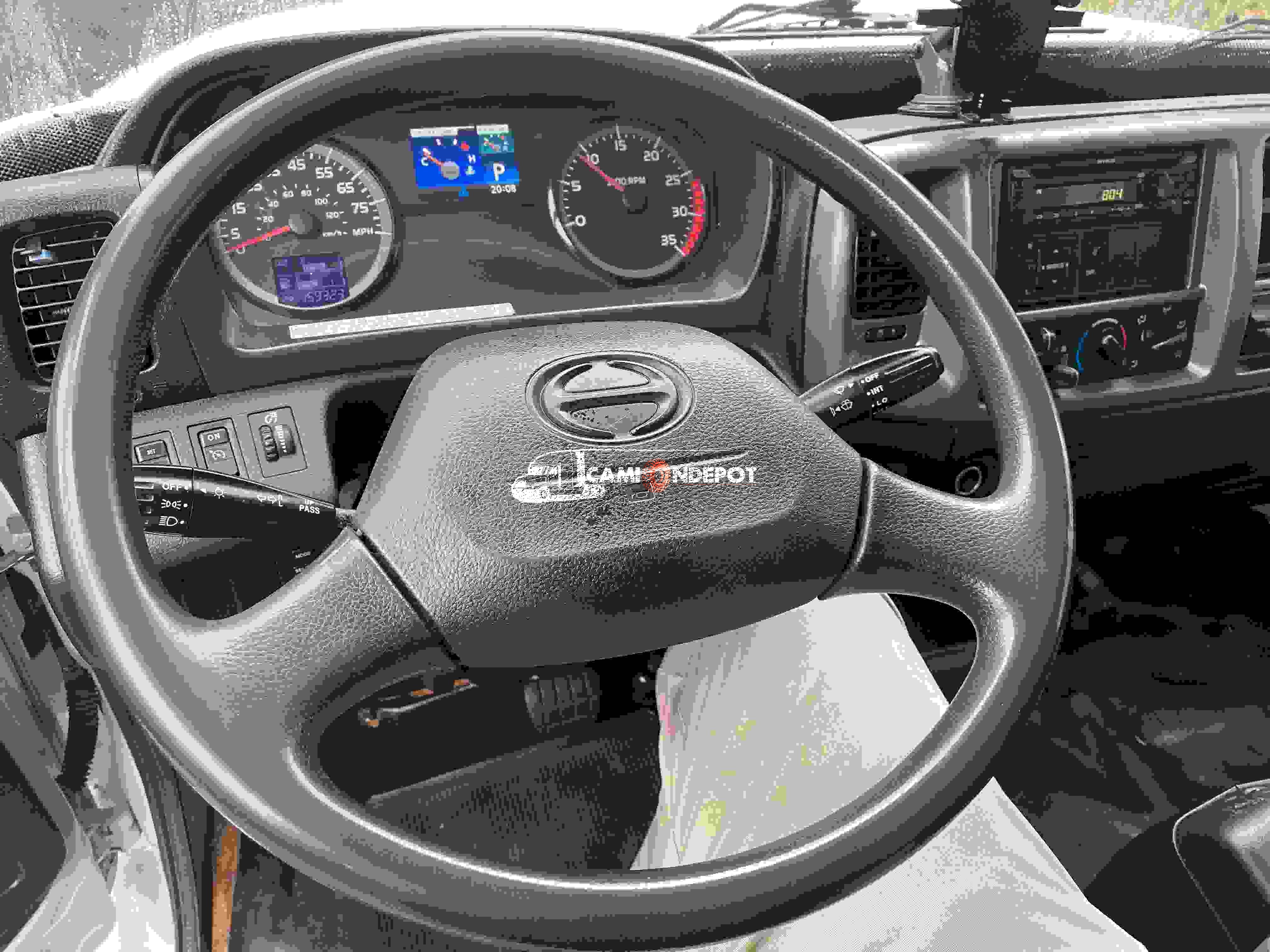 Truck Thumbnail 2
