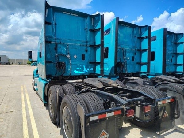 Truck Thumbnail 4