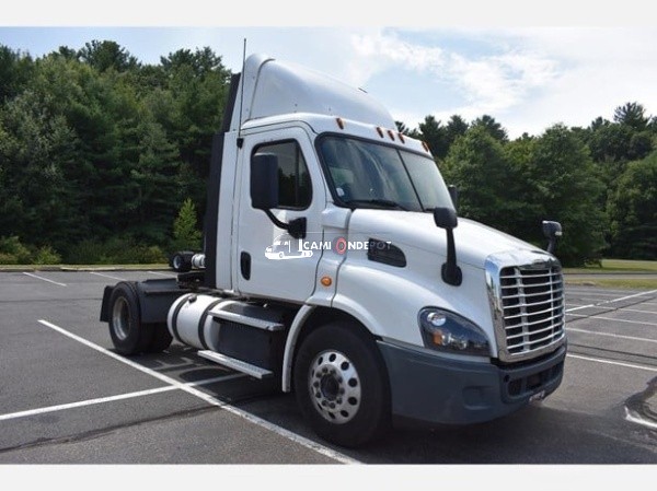 Truck Thumbnail 3