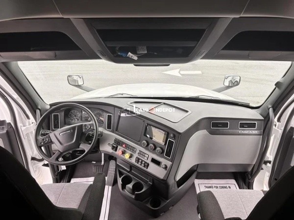 Truck Thumbnail 3
