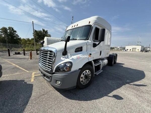 Truck Thumbnail 3