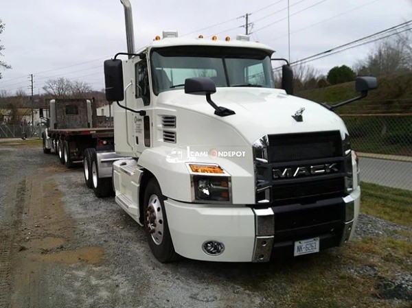 Truck Thumbnail 3