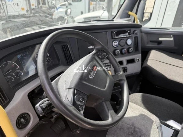Truck Thumbnail 4