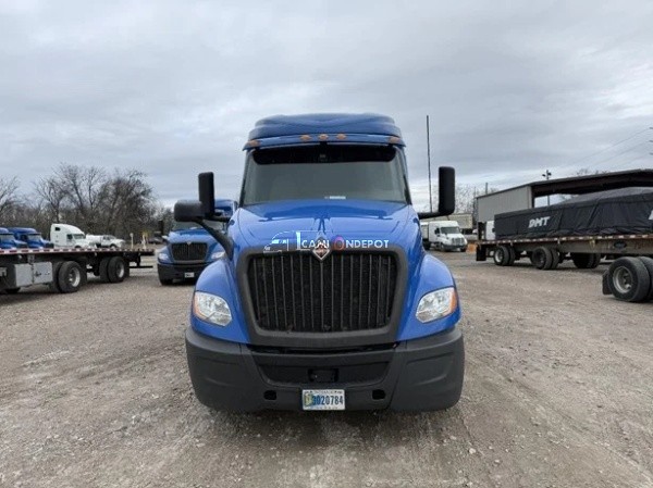 Truck Thumbnail 2