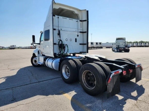 Truck Thumbnail 3