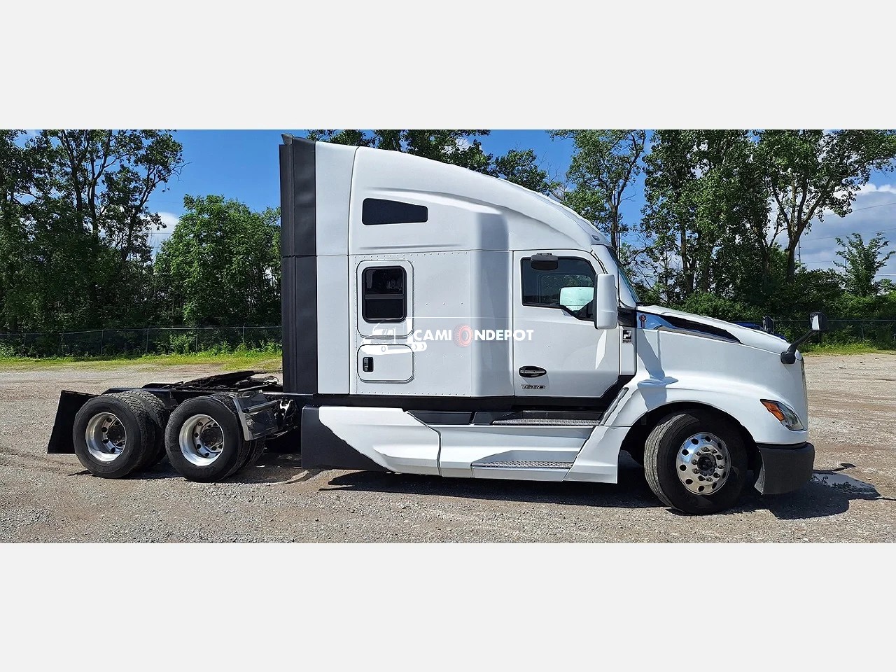 Truck Thumbnail 3