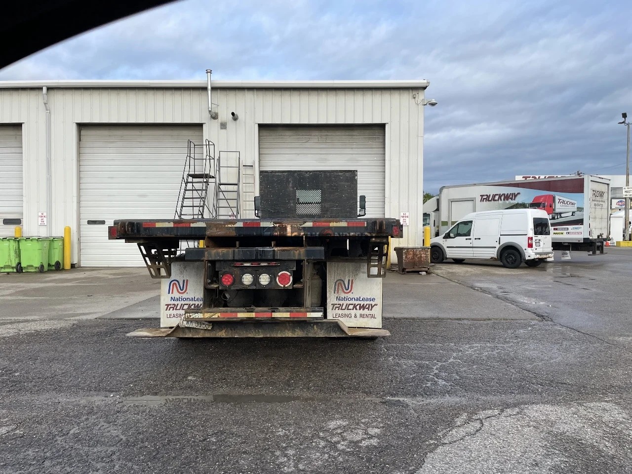 Truck Thumbnail 2