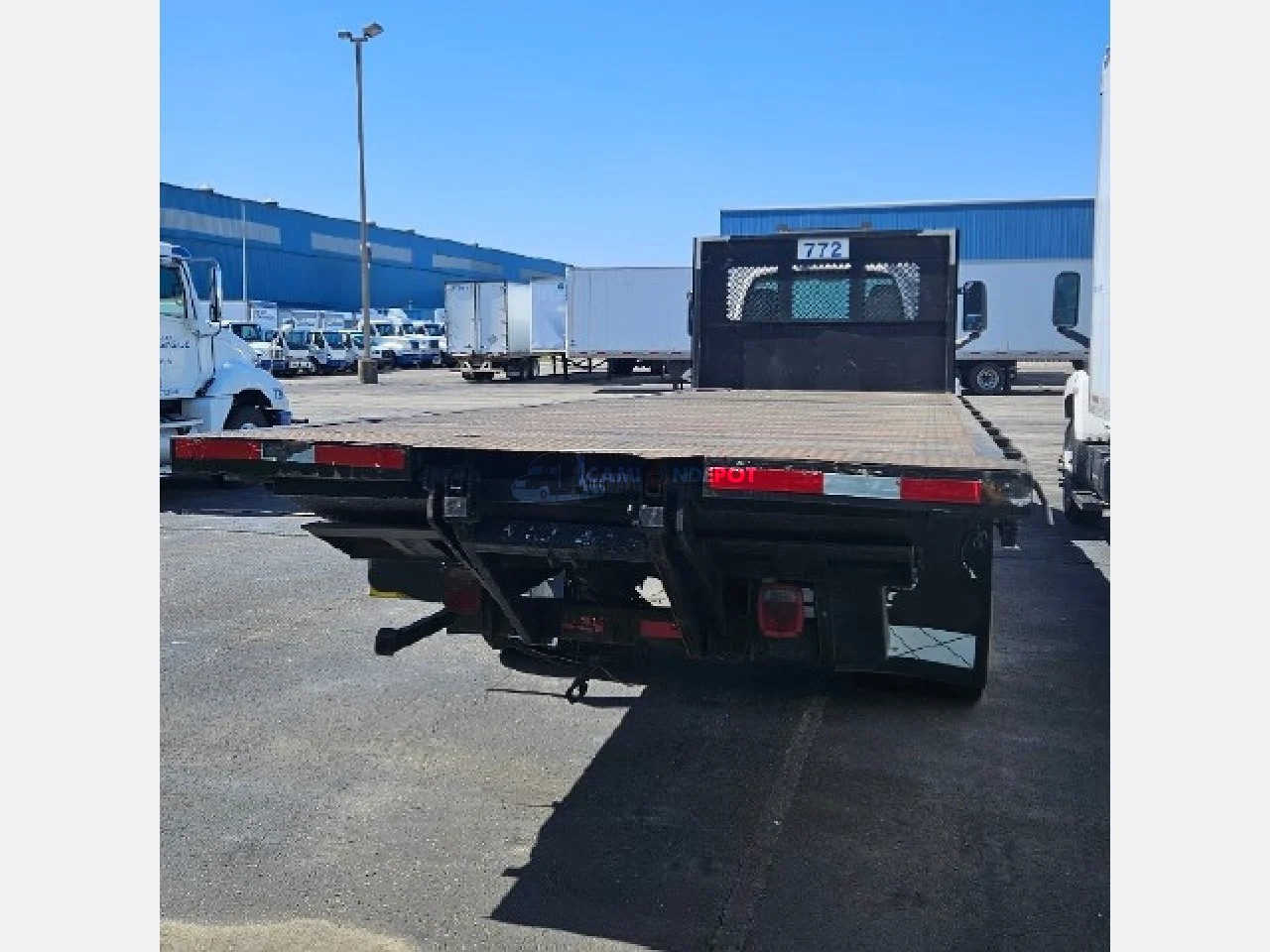 Truck Thumbnail 3