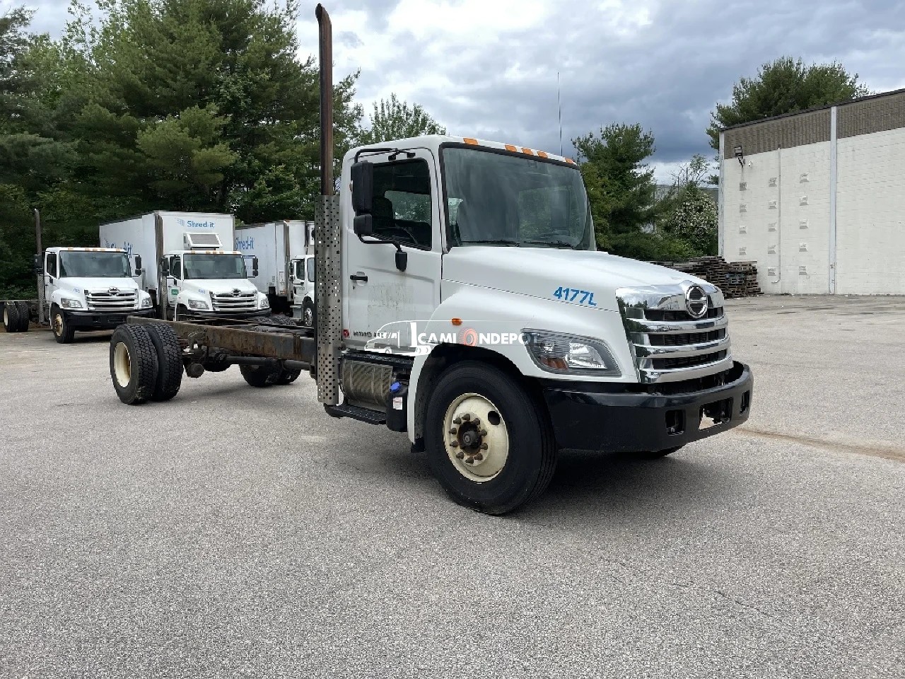 Truck Thumbnail 2