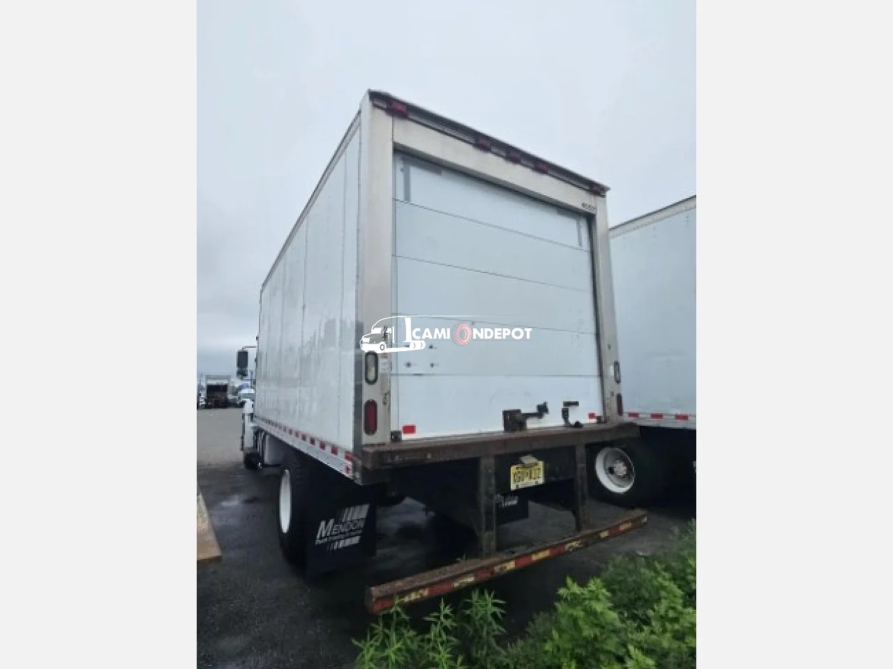 Truck Thumbnail 2