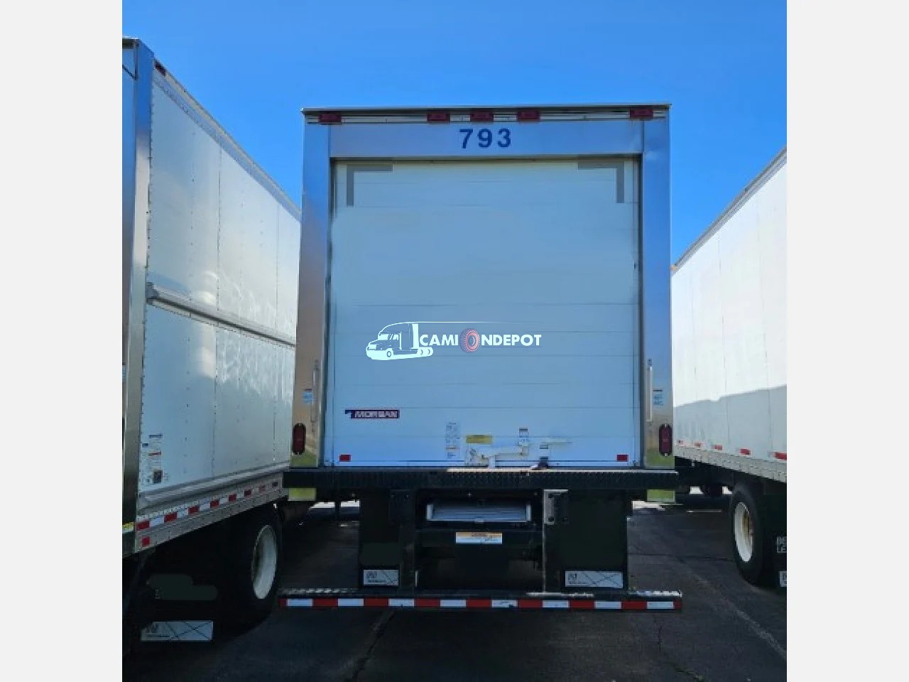 Truck Thumbnail 2
