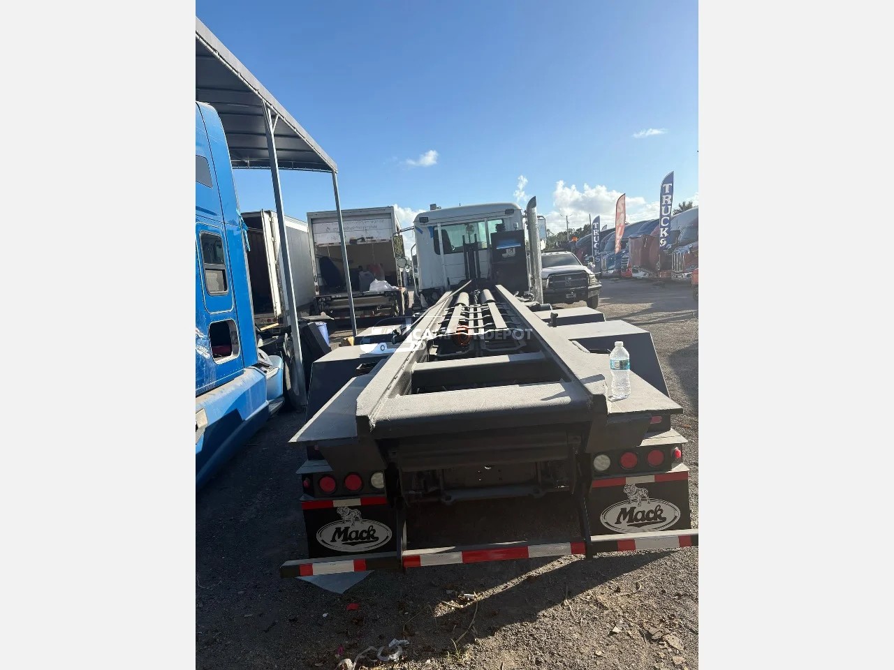 Truck Thumbnail 2