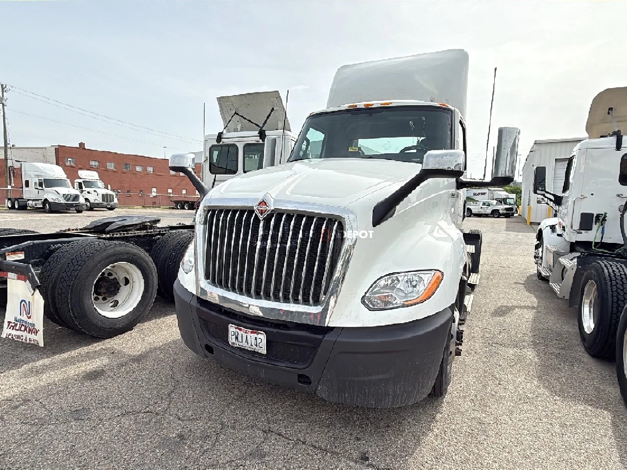 Truck Thumbnail 2