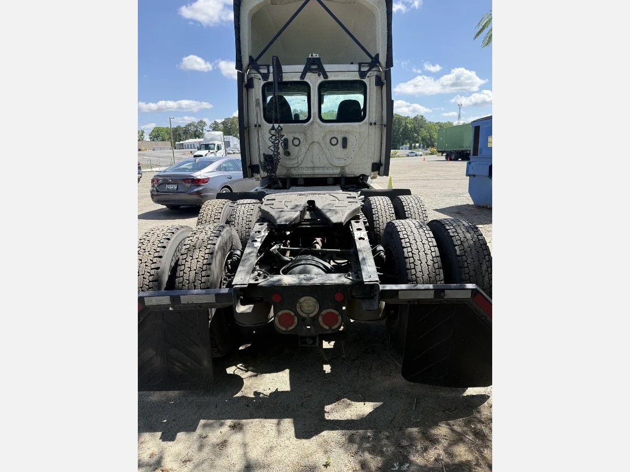 Truck Thumbnail 4
