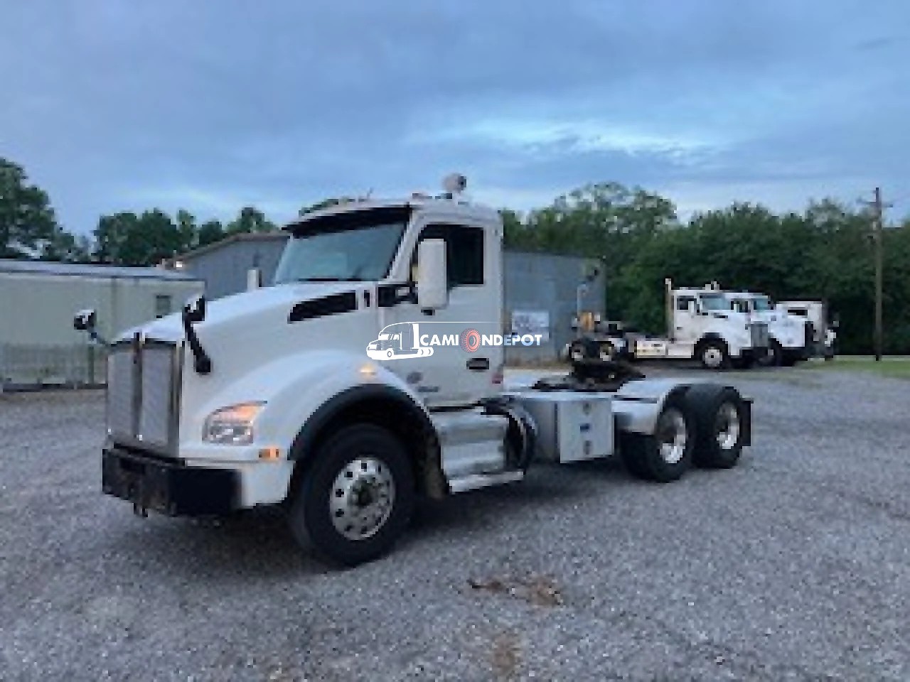 Truck Thumbnail 2