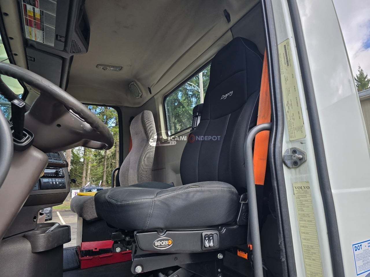 Truck Thumbnail 5