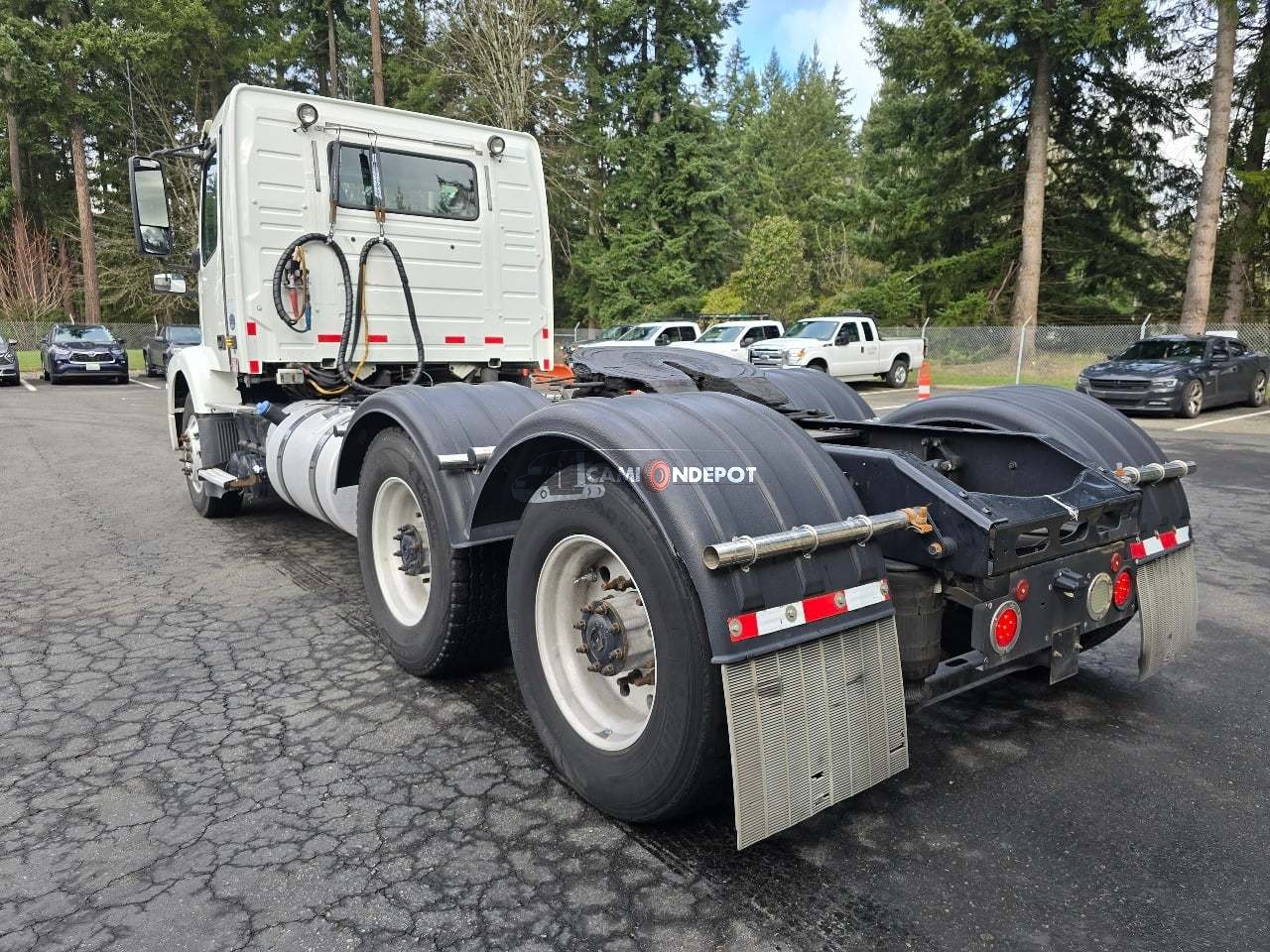 Truck Thumbnail 4
