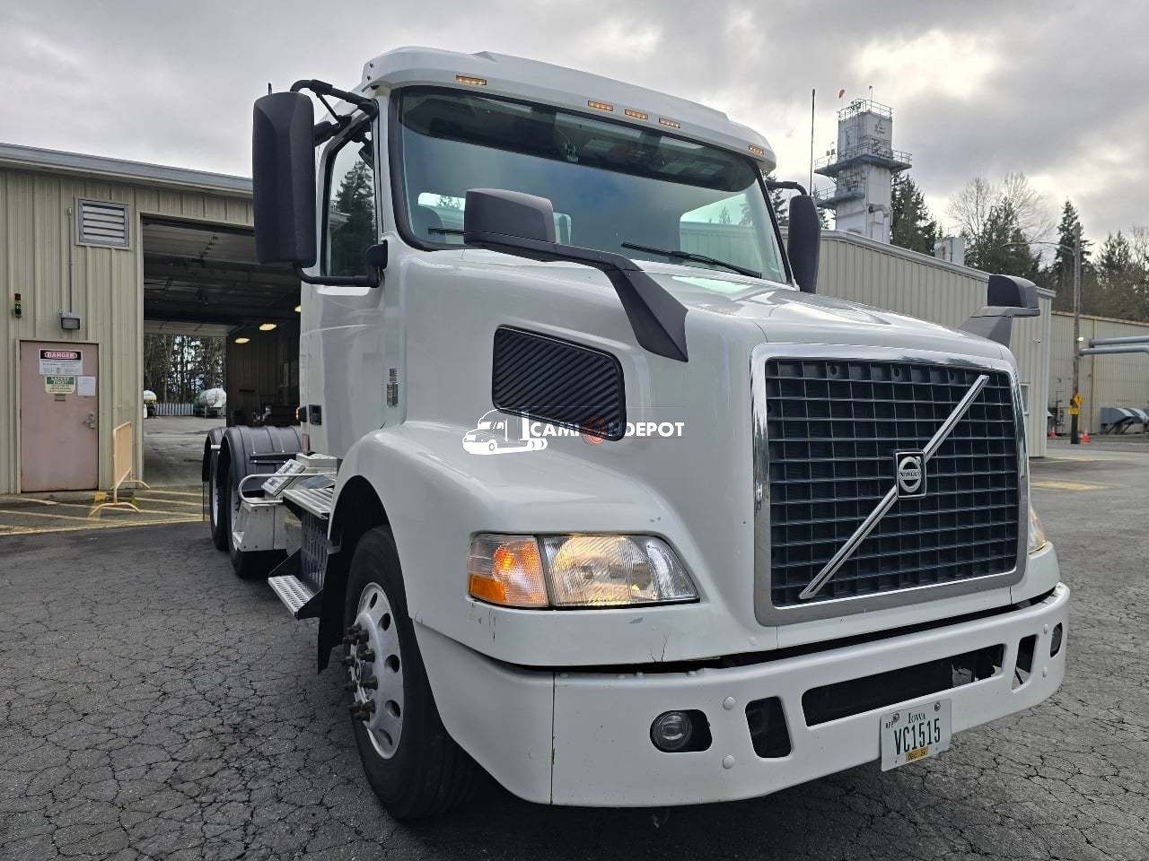 Truck Thumbnail 2