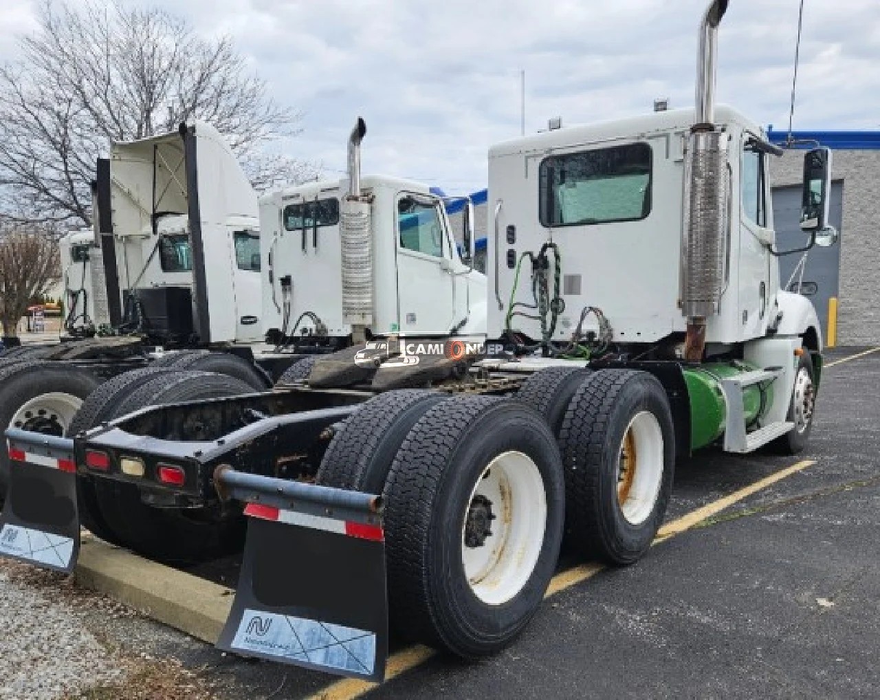 Truck Thumbnail 3