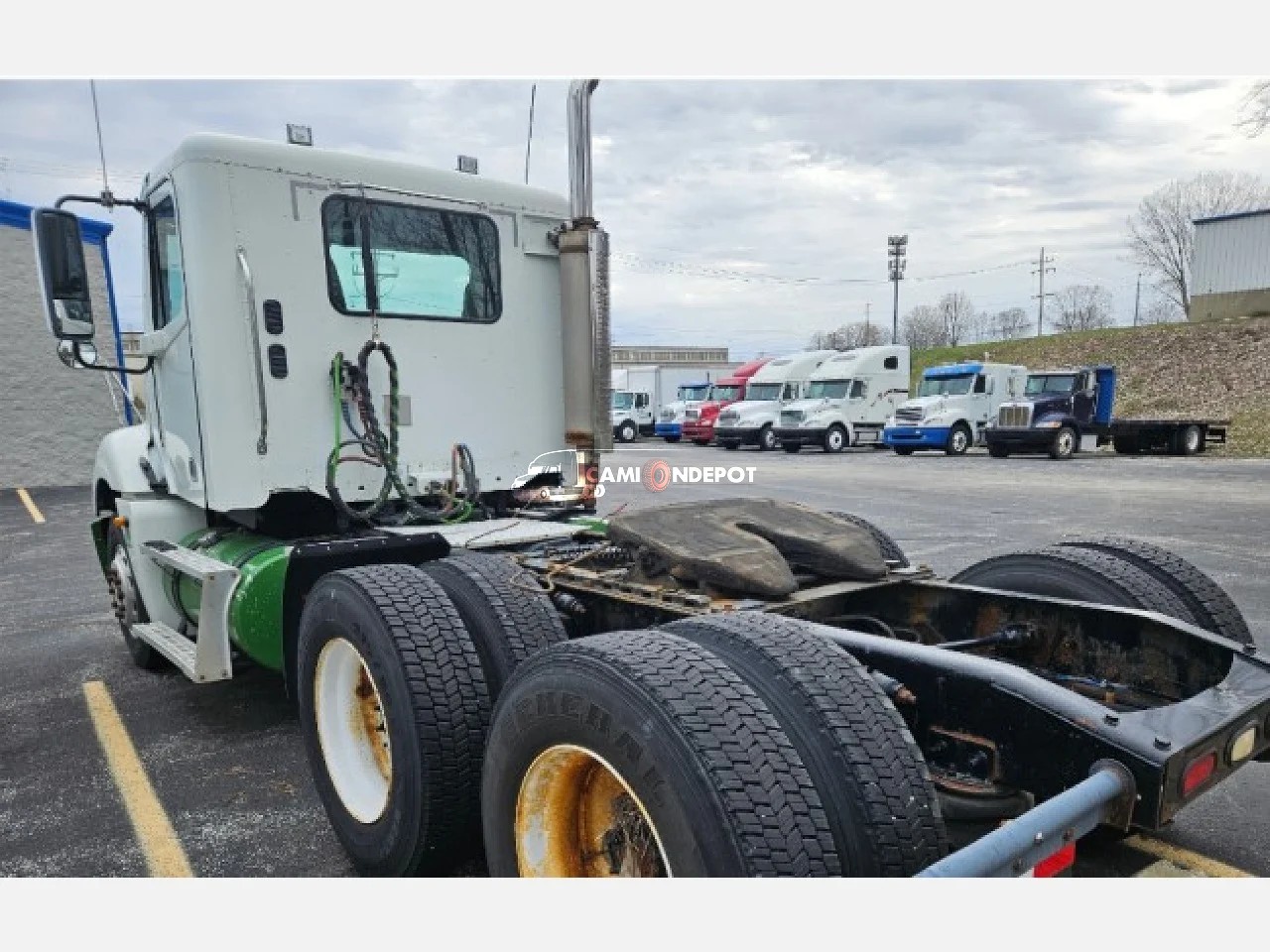 Truck Thumbnail 4