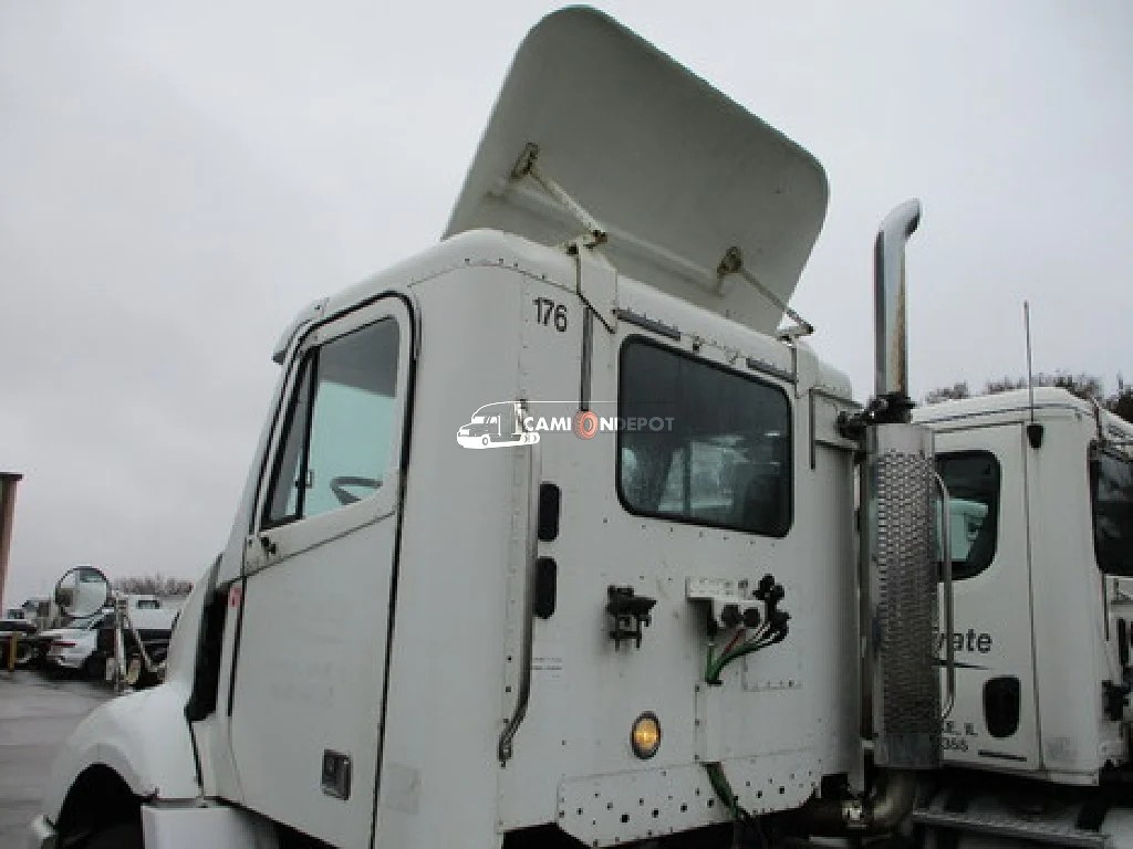 Truck Thumbnail 5