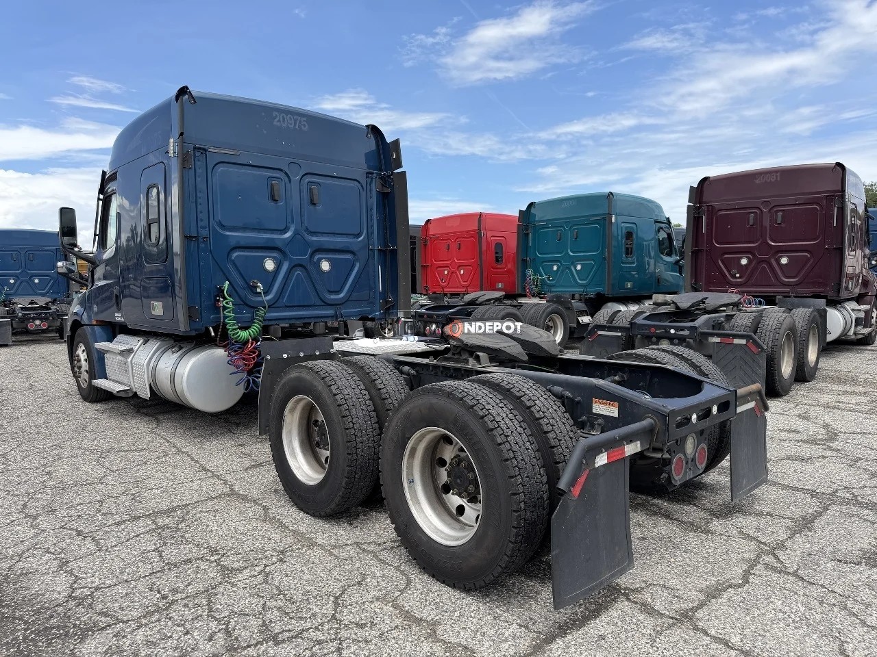 Truck Thumbnail 2