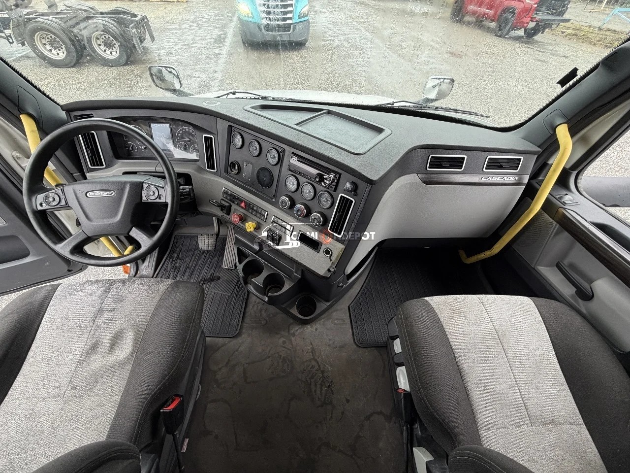 Truck Thumbnail 3