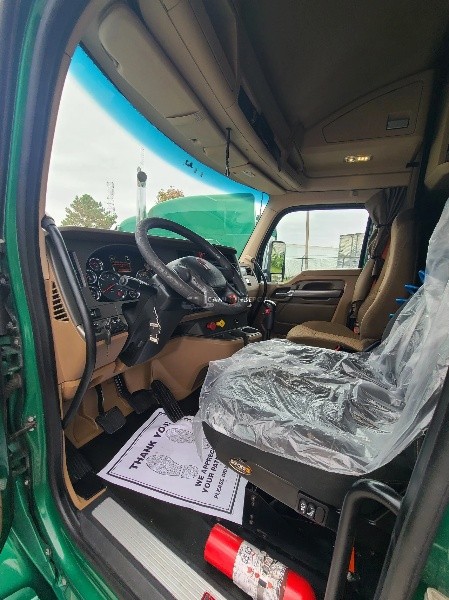 Truck Thumbnail 3
