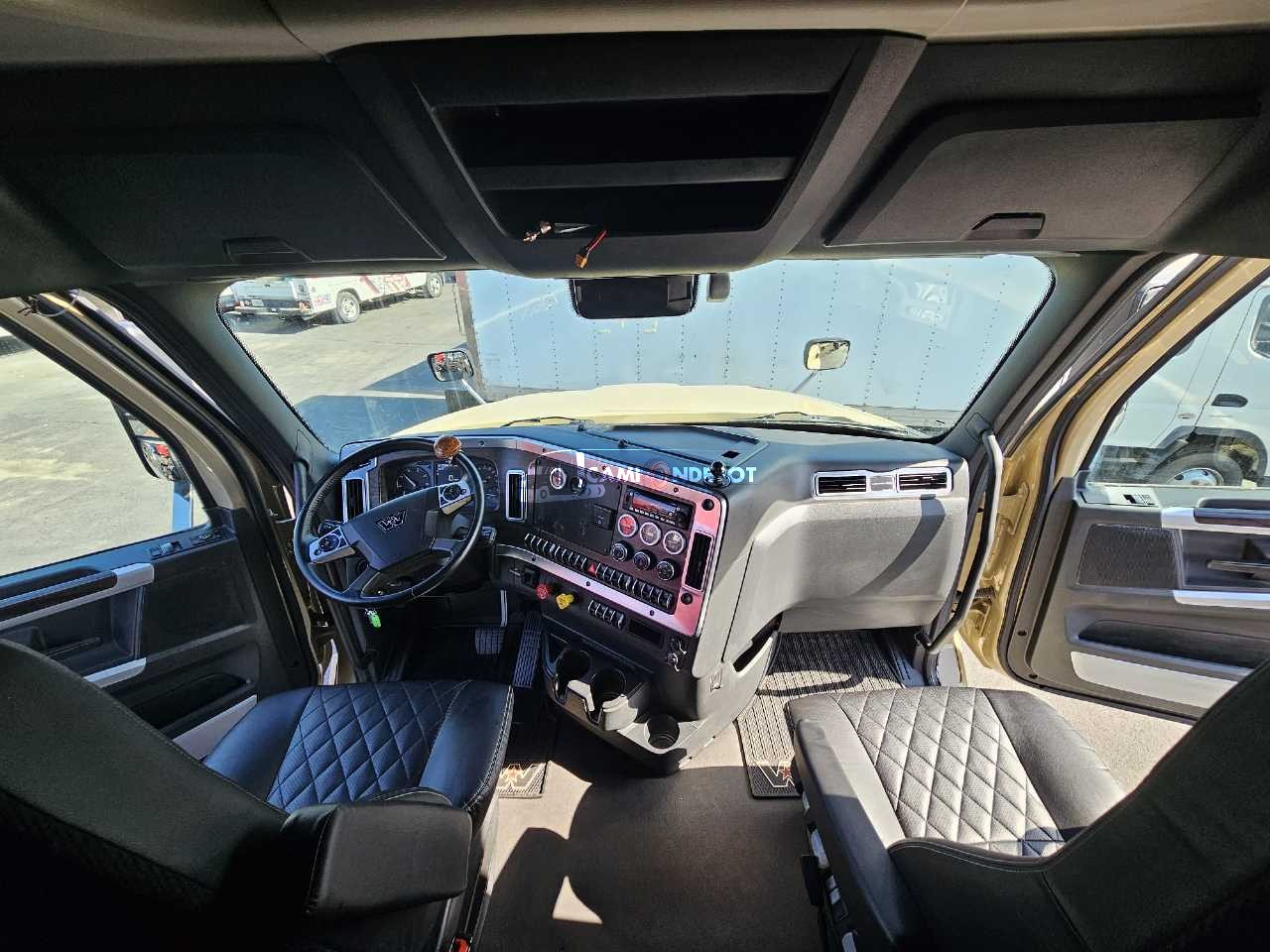 Truck Thumbnail 5