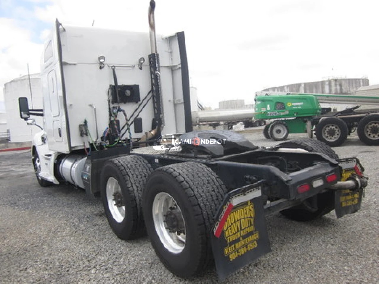 Truck Thumbnail 4