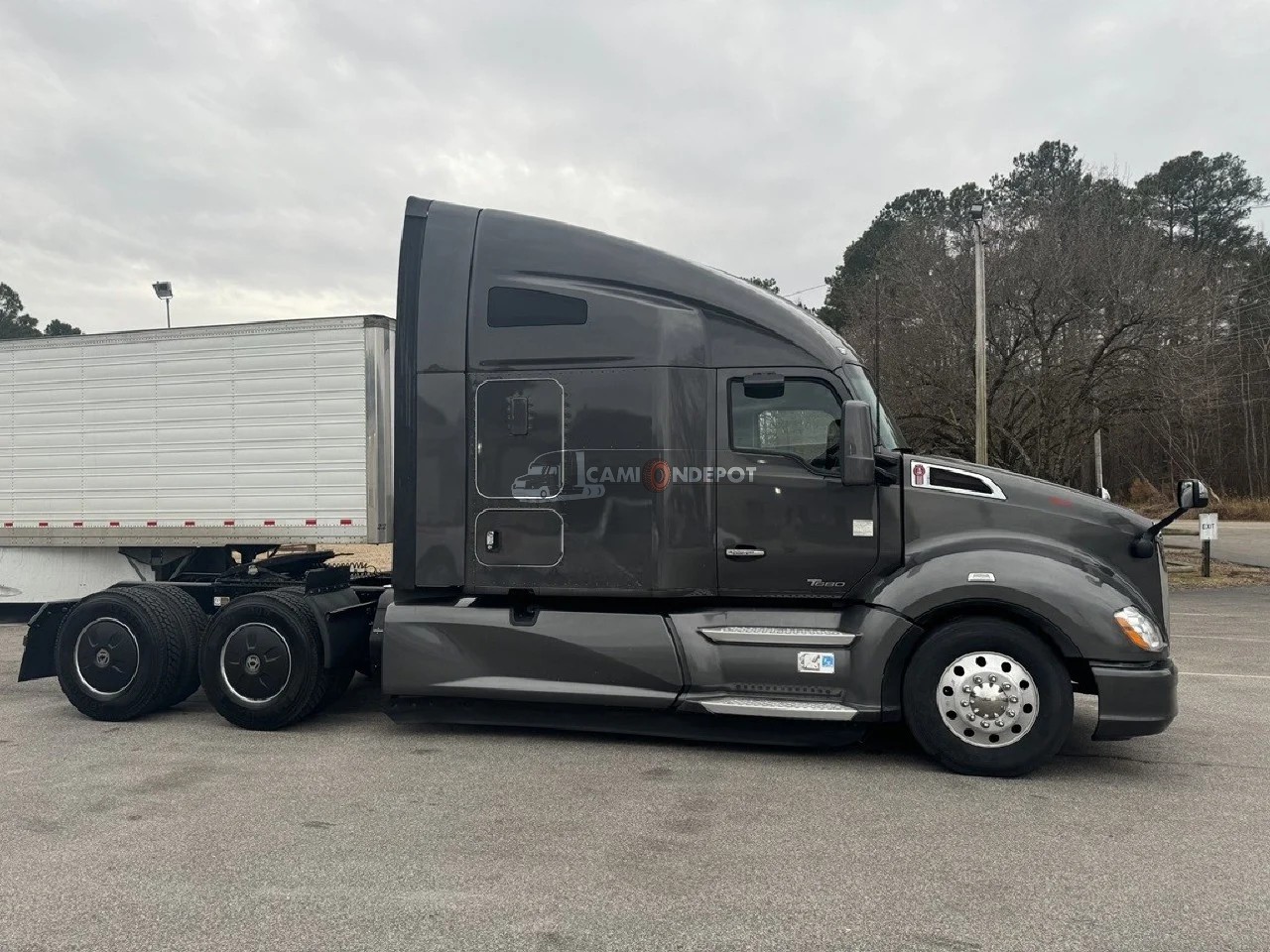 Truck Thumbnail 2