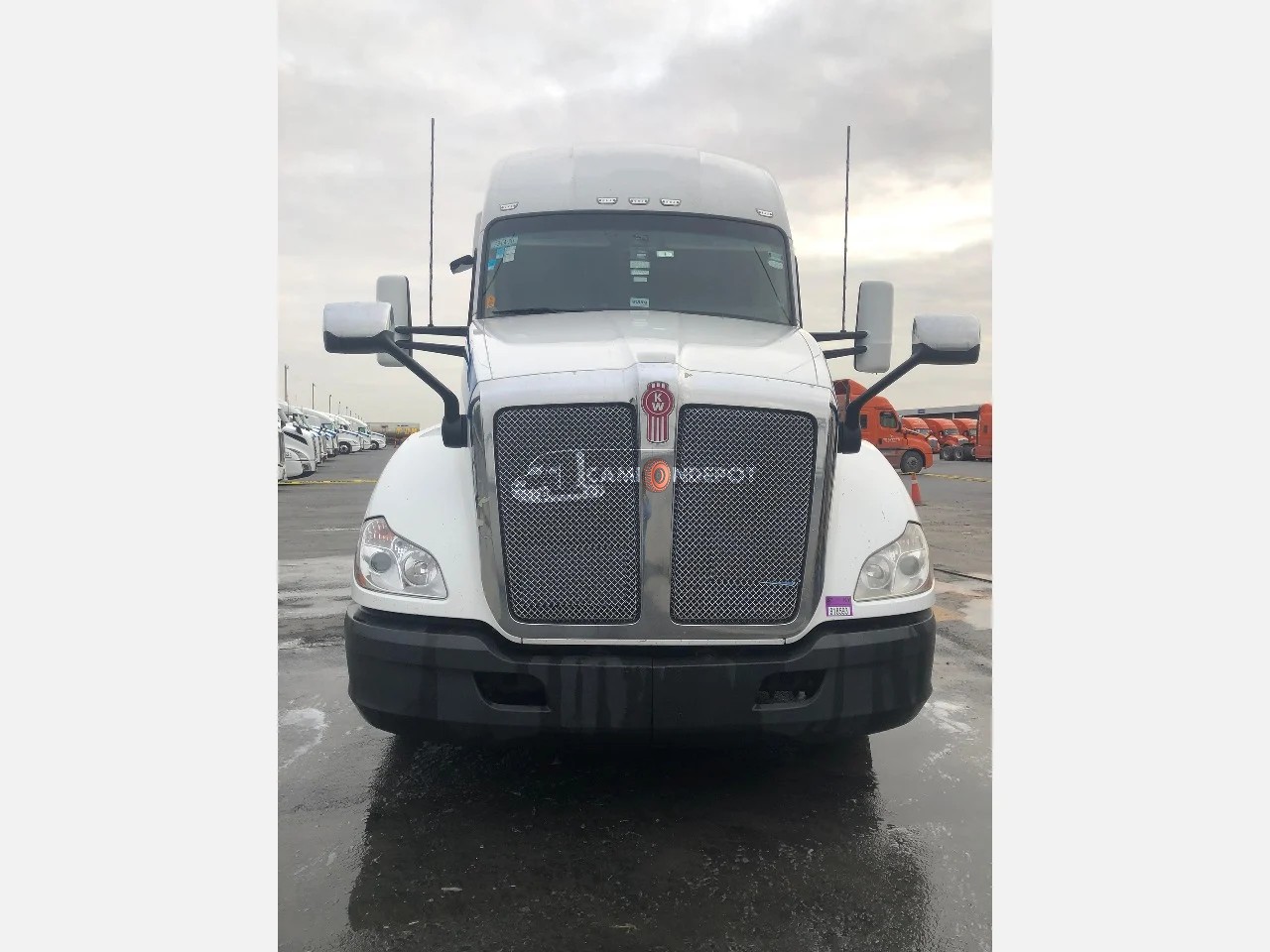 Truck Thumbnail 2