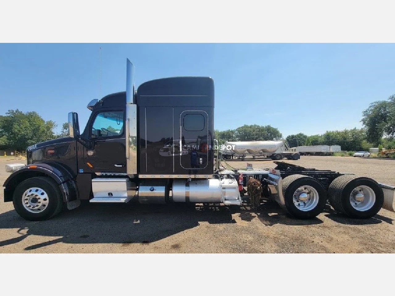 Truck Thumbnail 2