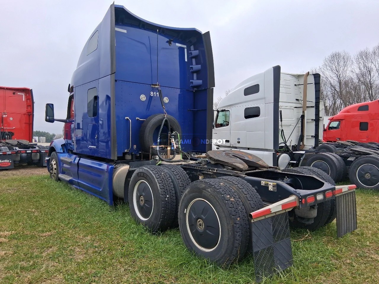 Truck Thumbnail 3