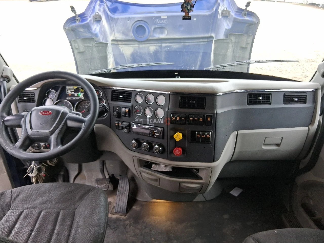 Truck Thumbnail 3